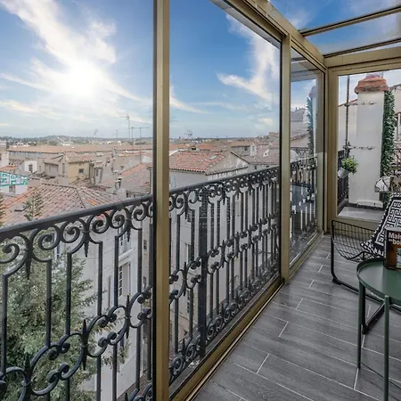 La Terrasse, Vue Sur Les Toits De Montpellier Apartamento Exterior foto
